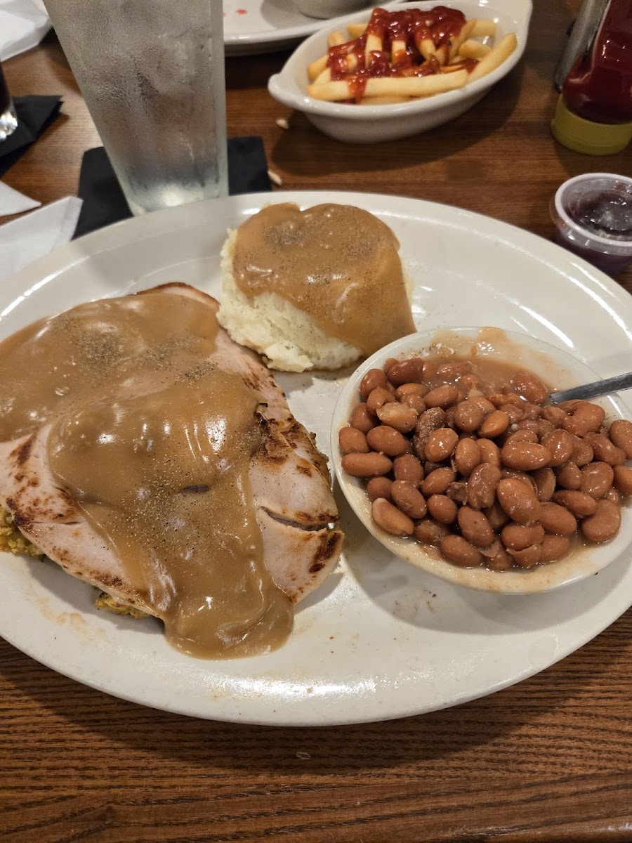 The Colonial Restaurant-10