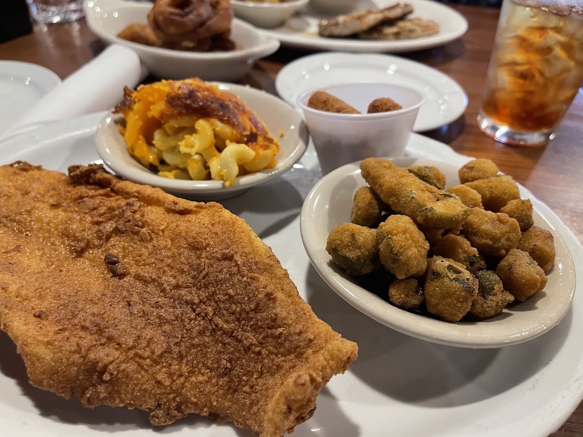 The Colonial Restaurant-3